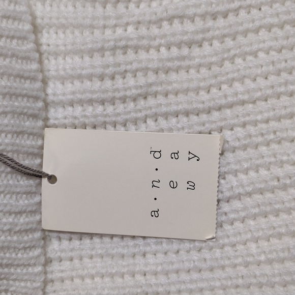 𝅺a New Day knit sweater white xs - Picture 6 of 7